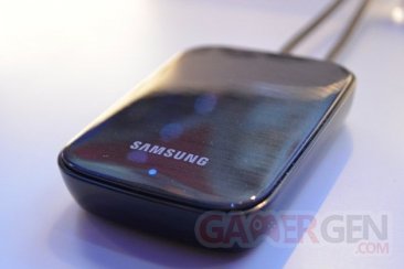 samsung-galaxy-s3-wireless-charging-kit